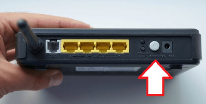 кнопка для перезагрузки роутера