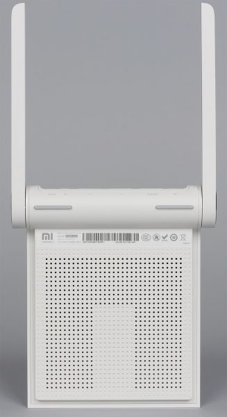 Роутер Xiaomi Mi Mini WiFi с поднятыми антеннами