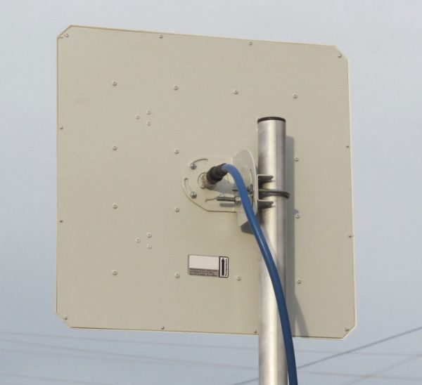 Панельная антенна