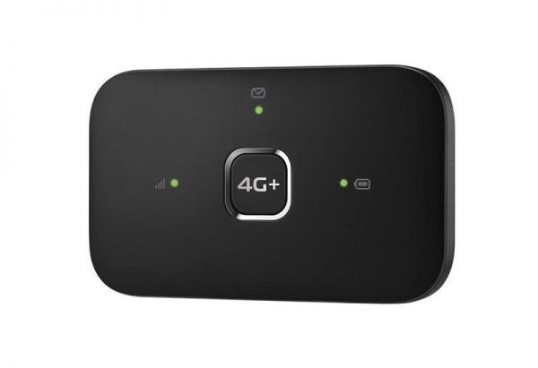 Роутер Huawei E5573 отличается простым дизайном без дисплея