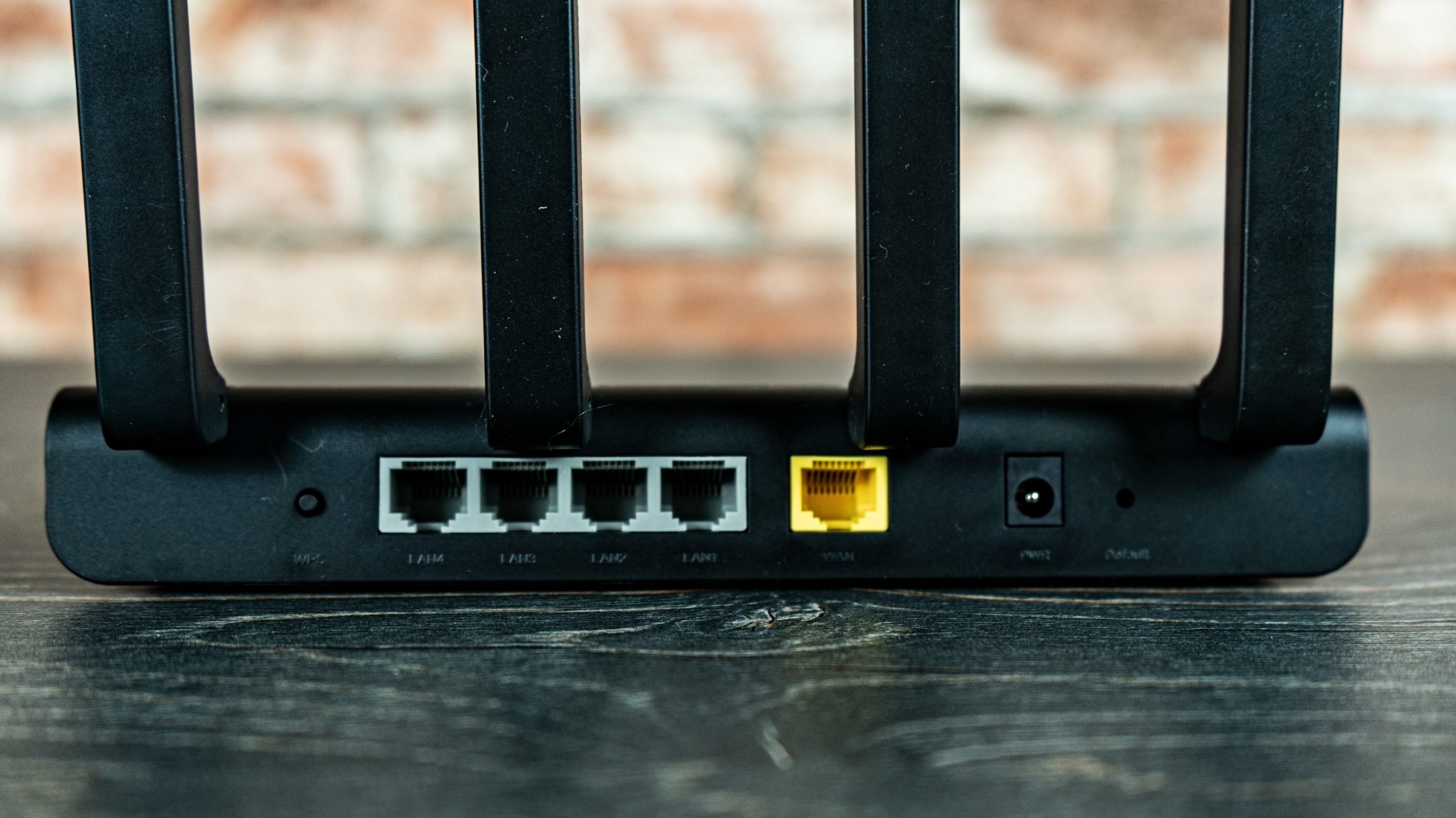 Netis N2 - порты