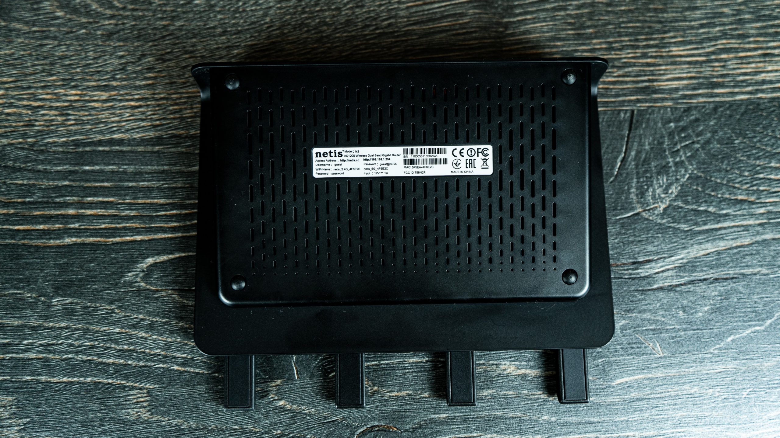 Netis N2 - Задняя крышка