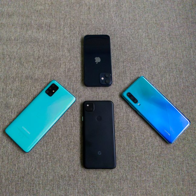 На каждую модель iPhone ежегодно выпускается более сотни телефонов Android.