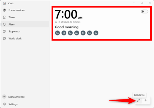 Сначала нажмите «Редактировать будильник» или щелкните/коснитесь непосредственно записи, чтобы отредактировать ее.