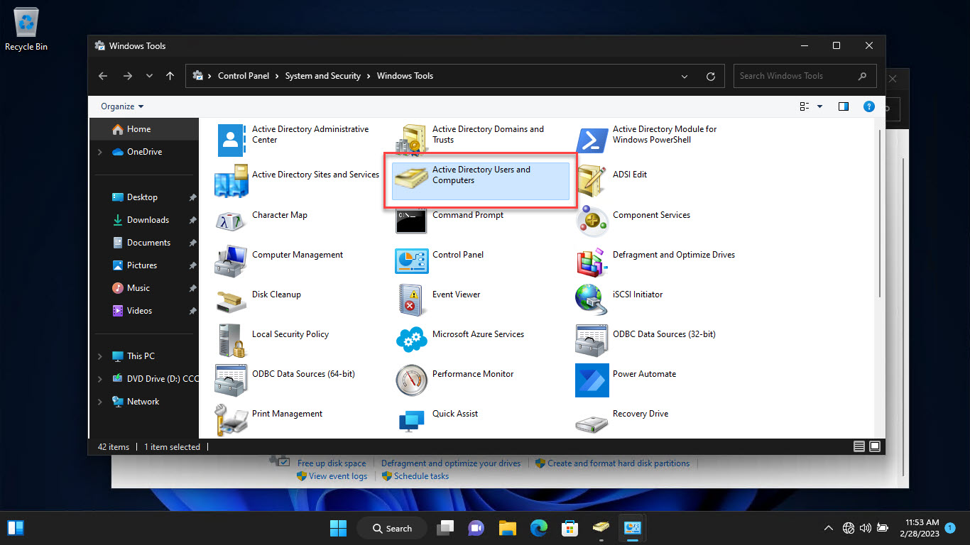 Откройте оснастку ADUC из панели управления.
