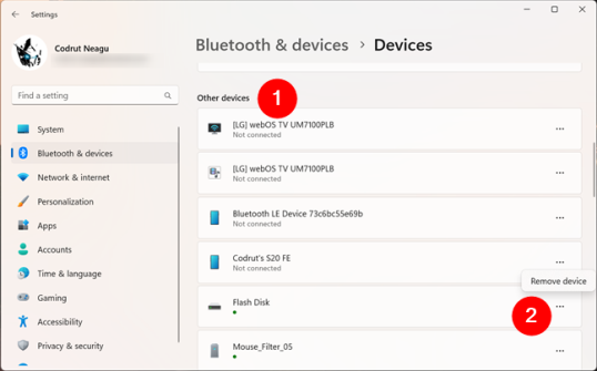 Выберите диск, который вы хотите извлечь, в разделе «Другие устройства».