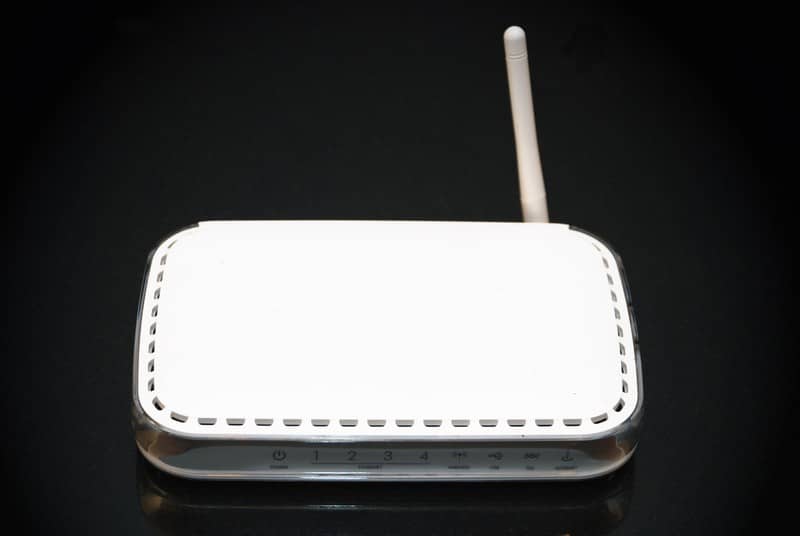 Перезагрузите маршрутизатор и модем