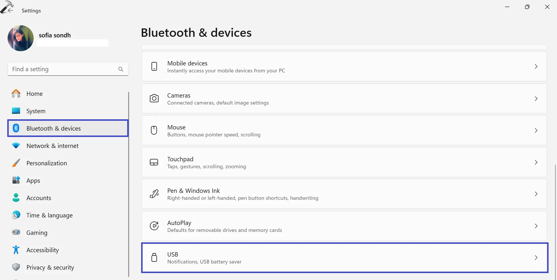 Нажмите Bluetooth и устройства.