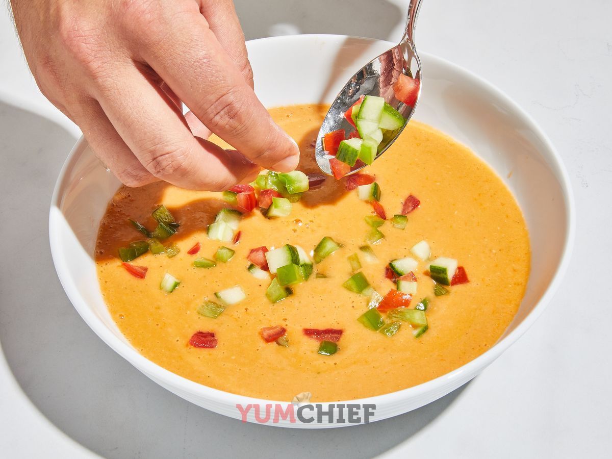 Классический гаспачо: фото 3 шага в рецепте