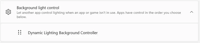 Убедитесь, что контроллер фона динамического освещения находится вверху.