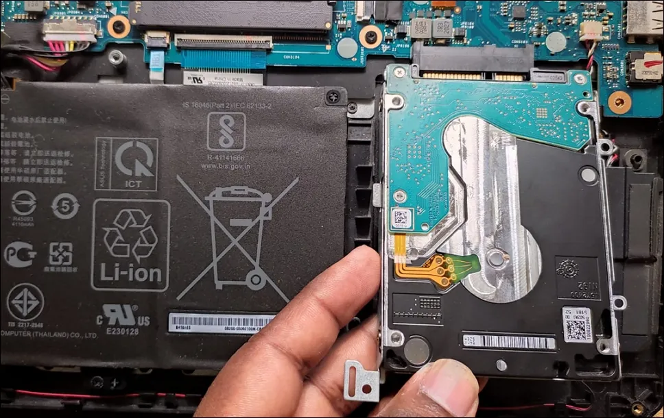 Переустановите жесткий диск