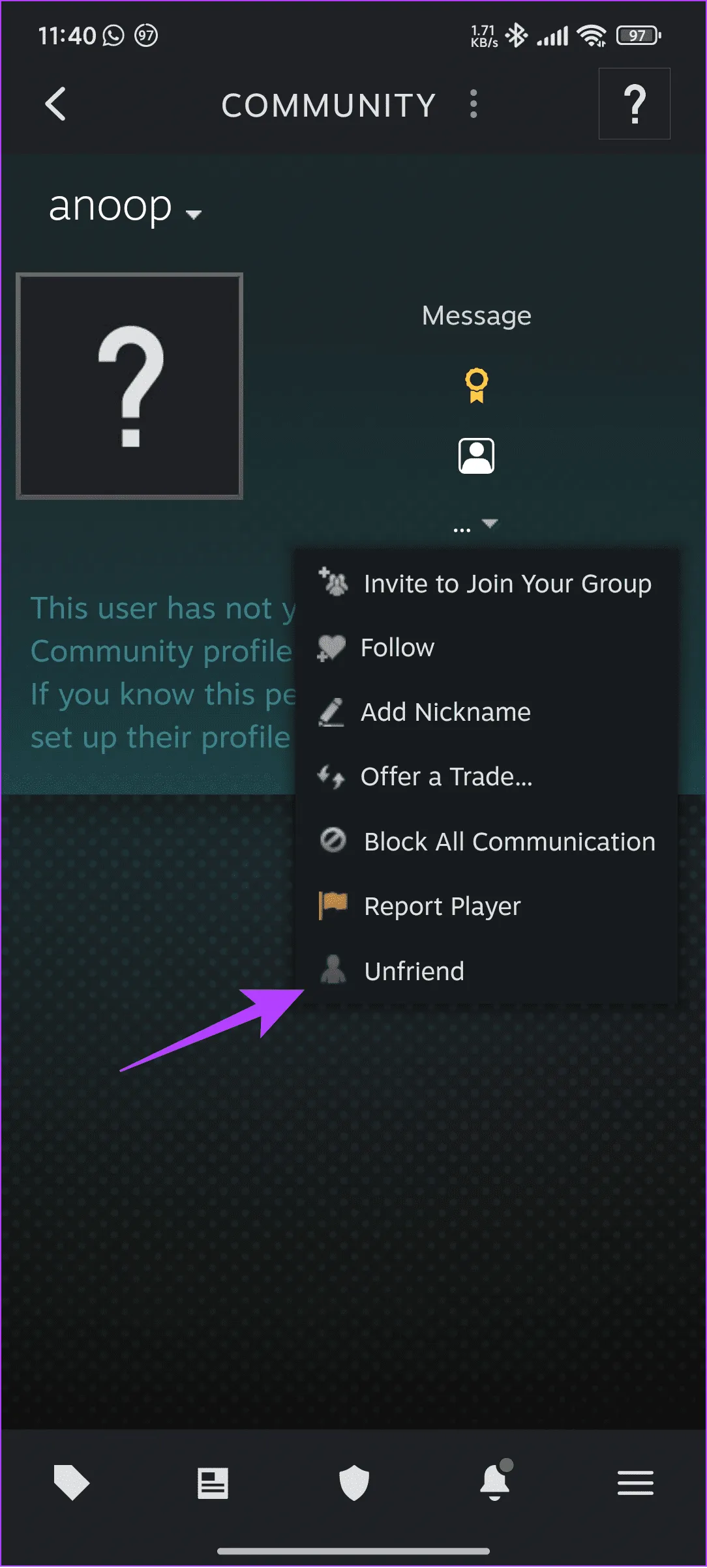 Выберите Удалить из друзей