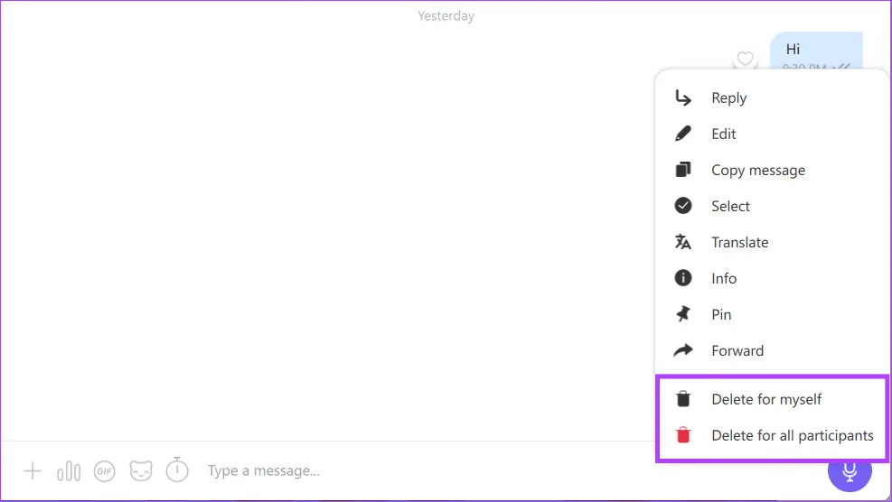 Найдите сообщение, которое хотите удалить, щелкните его правой кнопкой мыши и выберите «Удалить для себя» или «Удалить для всех участников».